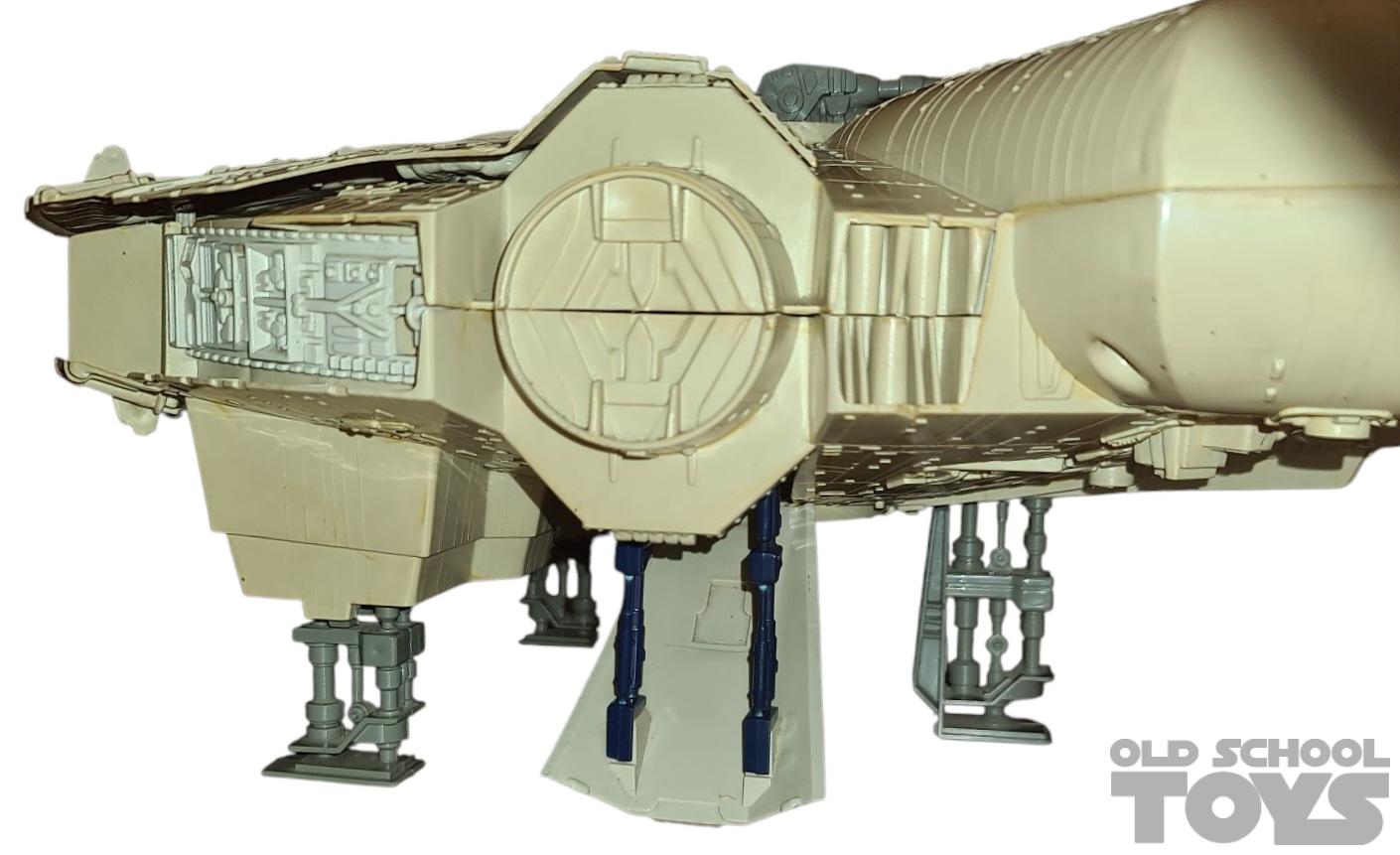 Star Wars vintage Millennium Falcon en the Empire Strikes Back