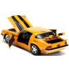 Transformers Bumblebee (1977 Chevy Camaro) 1:24 in doos (Jada Toys Metals die cast)